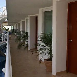 Suites Moon River , Cancún Mexiko